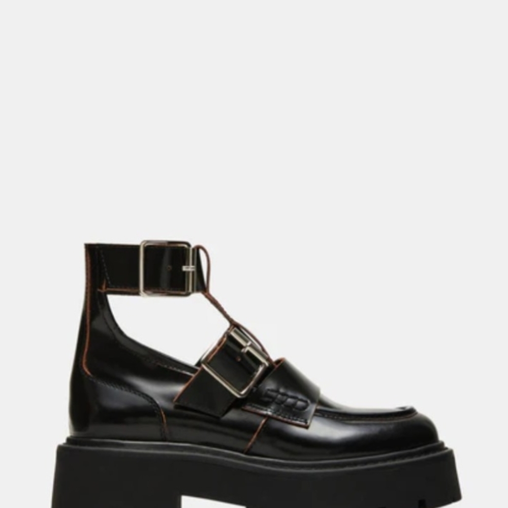 Steve Madden Black Platform Buckle Shoes